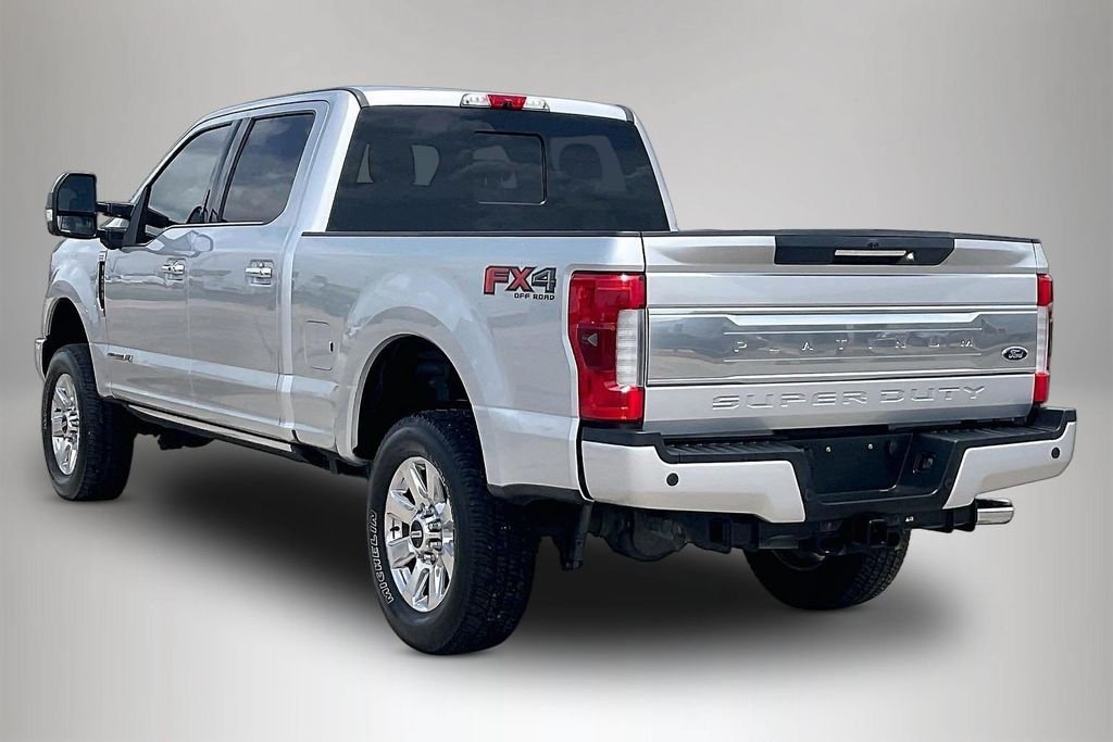 Used 2017 Silver Ford Platinum image 4