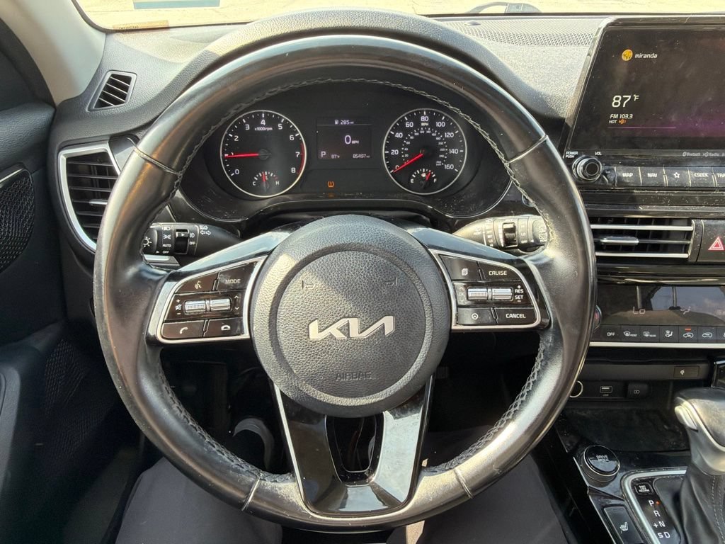 Used 2022 Gravity Gray Kia EX image 13