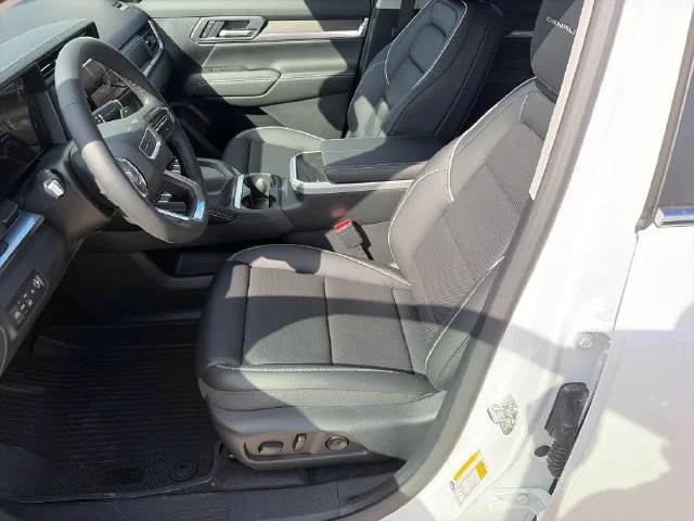New 2027 White GMC Denali image 11