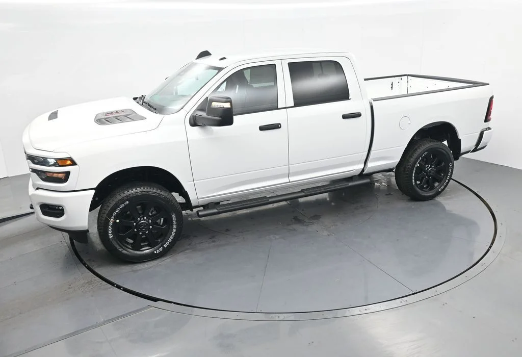 New 2026 Bright White Clear-Coat Exterior Paint RAM  image 24