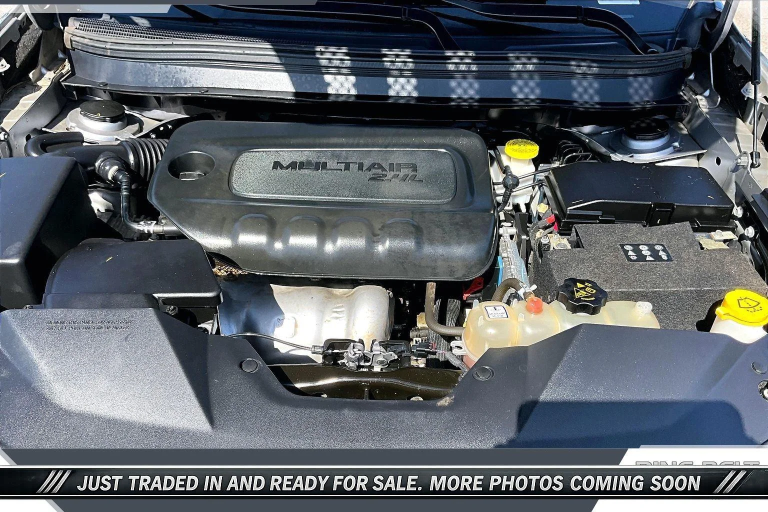 Used 2020 Silver Jeep Latitude FWD image 8