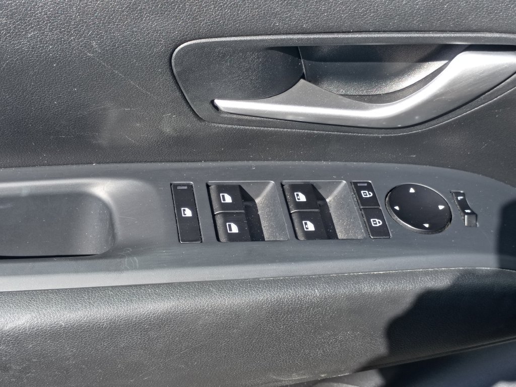 Certified Used 2025 Black Hyundai SEL image 14
