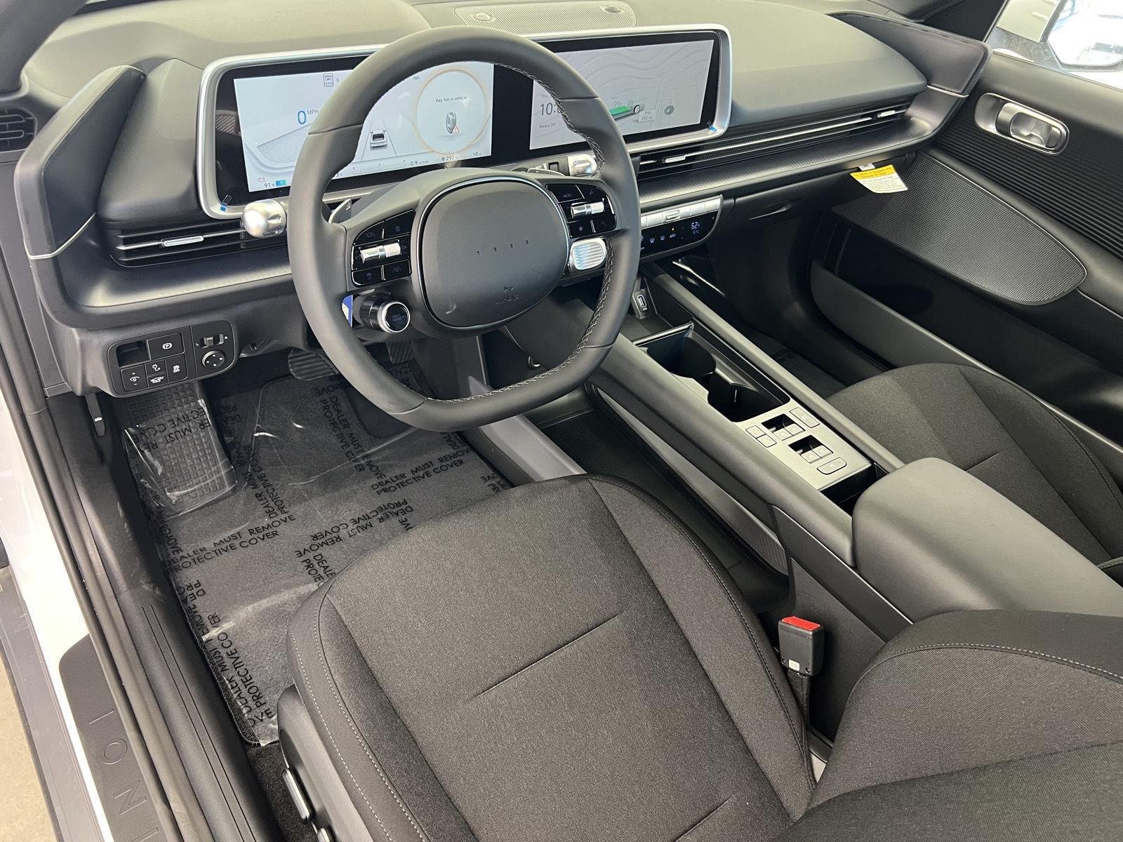 2025 Hyundai IONIQ 6 SE - Photo 13