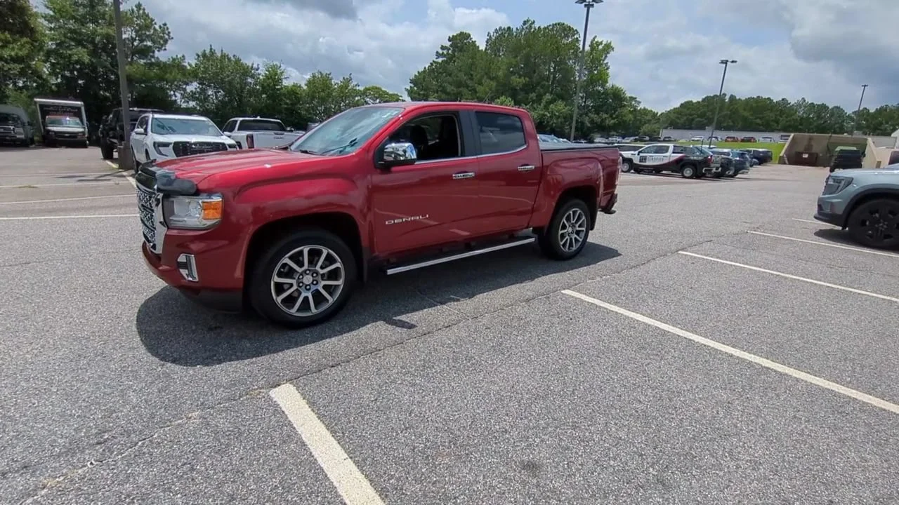 Used 2021 CAYENNE RED TINTCOAT GMC 2WD Denali image 4