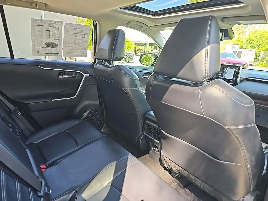 Used 2019 Black Toyota Limited image 32