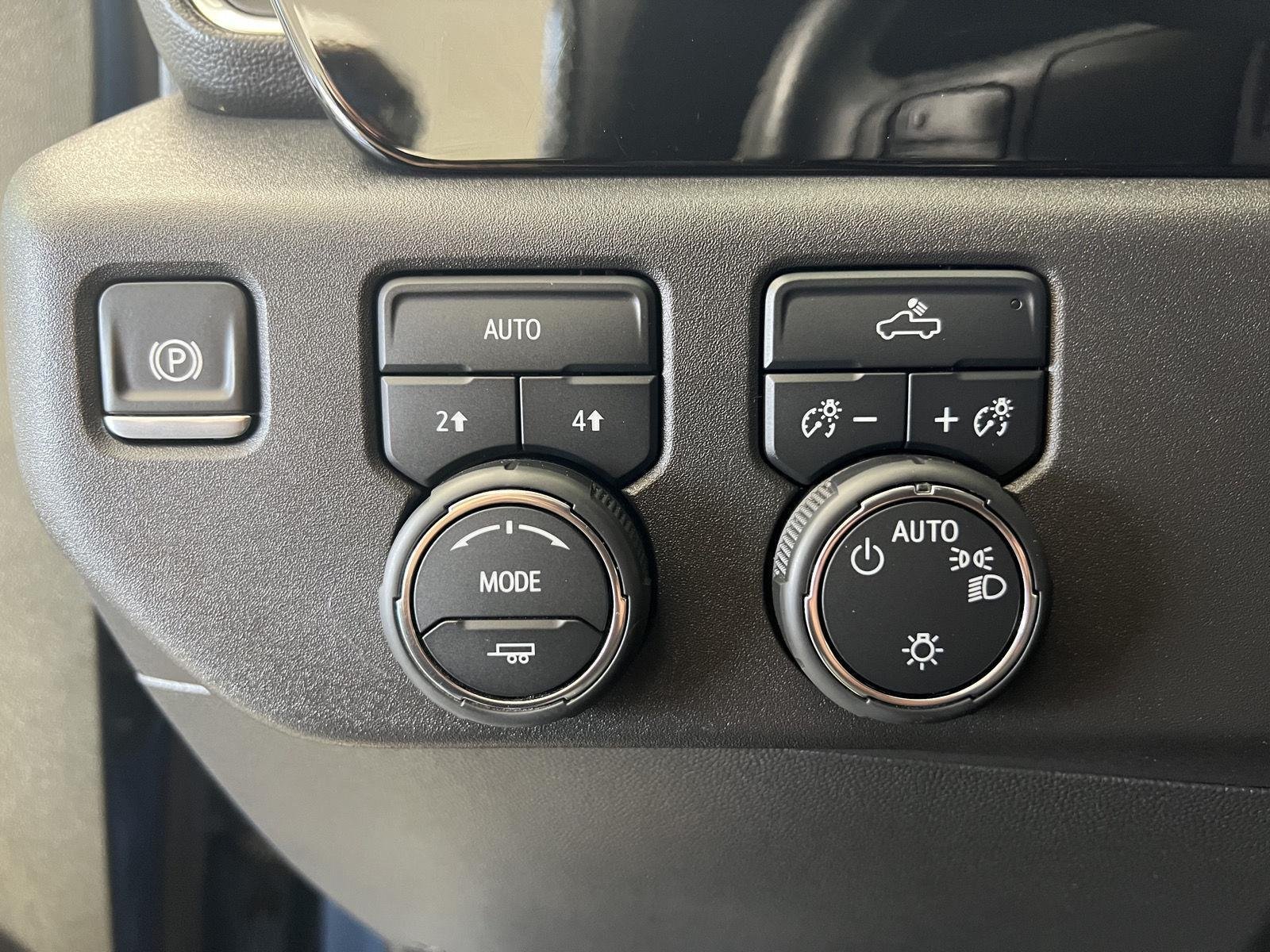 Used 2024 Lakeshore Blue Metallic Chevrolet LT image 8