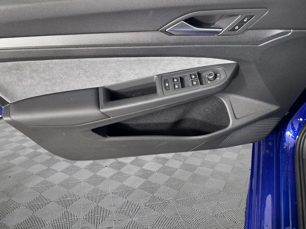 New 2026 Blue Volkswagen Base image 17