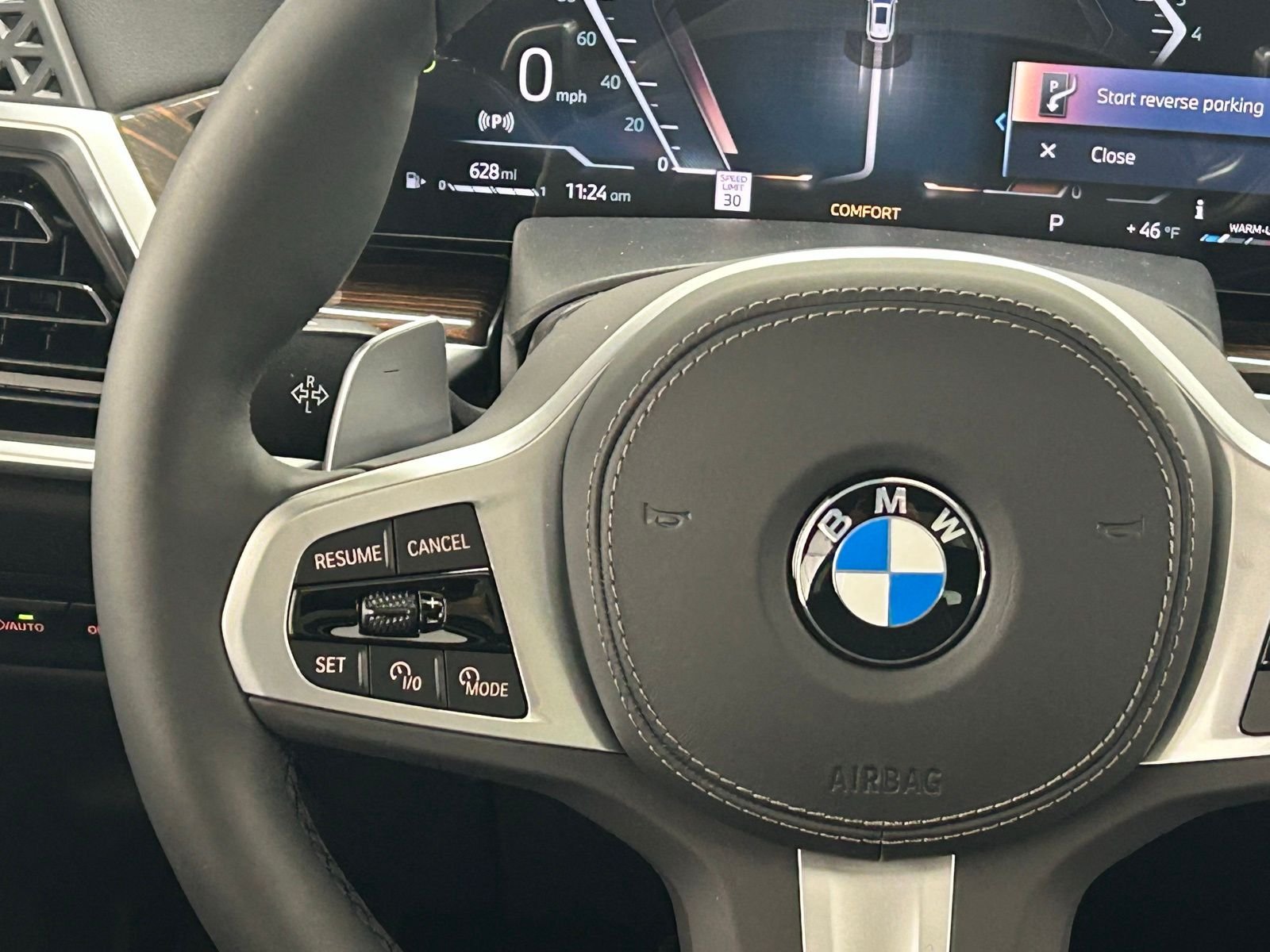 New 2026 Alpine White BMW xDrive40i image 16