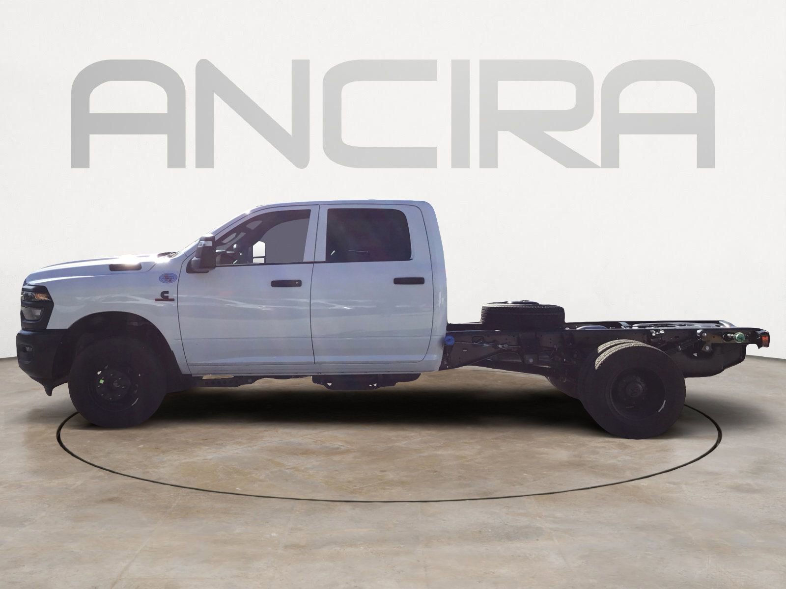 New 2026 Bright White Clearcoat RAM Tradesman image 7