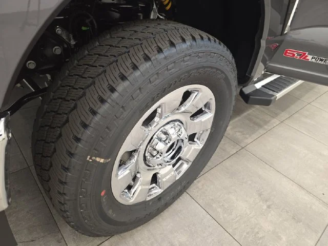 New 2027 Carbonized Gray Metallic Ford F-350® Lariat® image 45