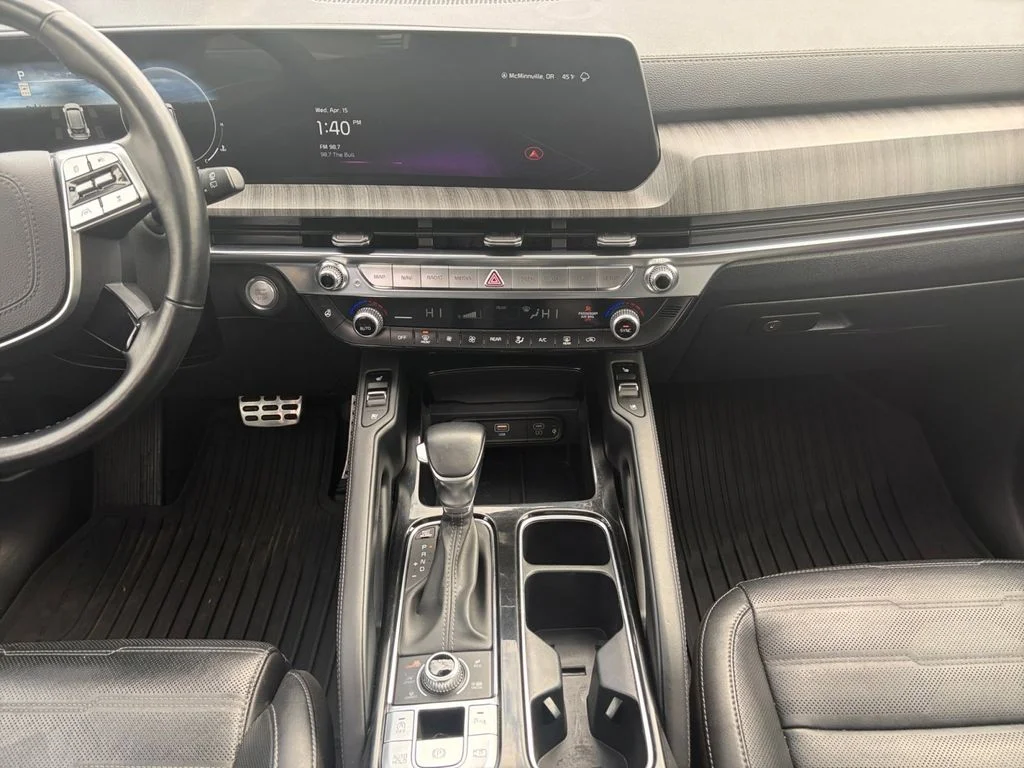 Used 2023 Green Kia SX-Prestige image 13