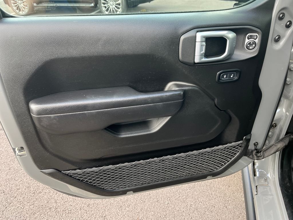 Used 2023 Gray Jeep Willys 4xe image 11