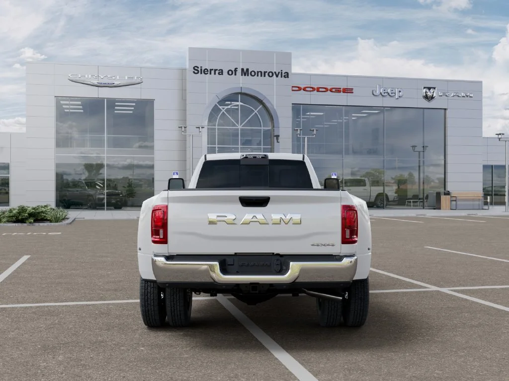 New 2026 Bright White Clear-Coat Exterior Paint RAM Tradesman image 7