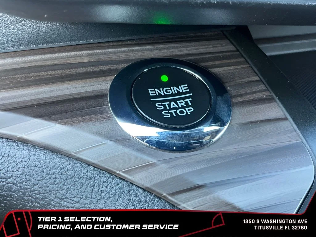 Used 2020 Gray Ford Limited image 24