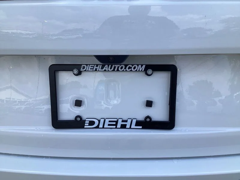 New 2026 Bright White Clearcoat Jeep Laredo Altitude image 11
