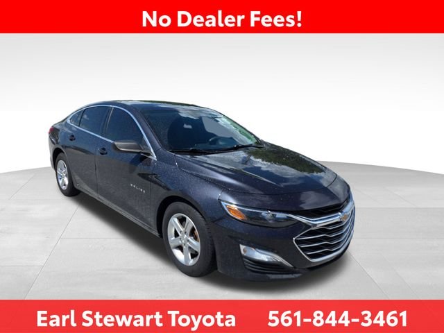 Used 2022 Chevrolet Malibu 1LS with VIN 1G1ZB5ST0NF183760 for sale in Lake Park, FL