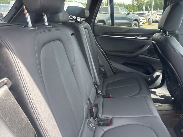 Used 2018 Alpine White BMW xDrive28i image 13