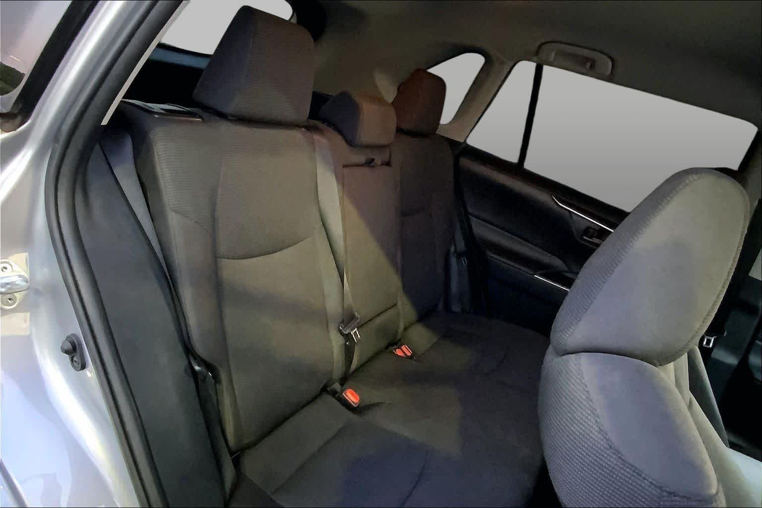 Used 2021 Silver Sky Metallic Toyota LE image 19