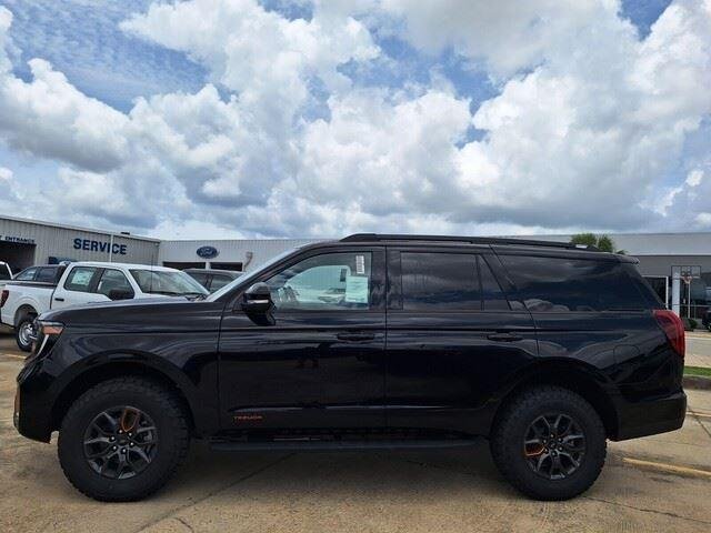 New 2026 Agate Black Metallic Ford Tremor® image 2