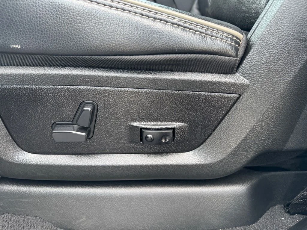 2024 RAM Ram 3500 Pickup Laramie - Photo 17