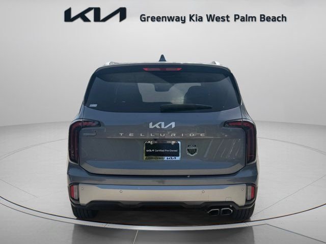 New 2025 Silver Kia SX image 11