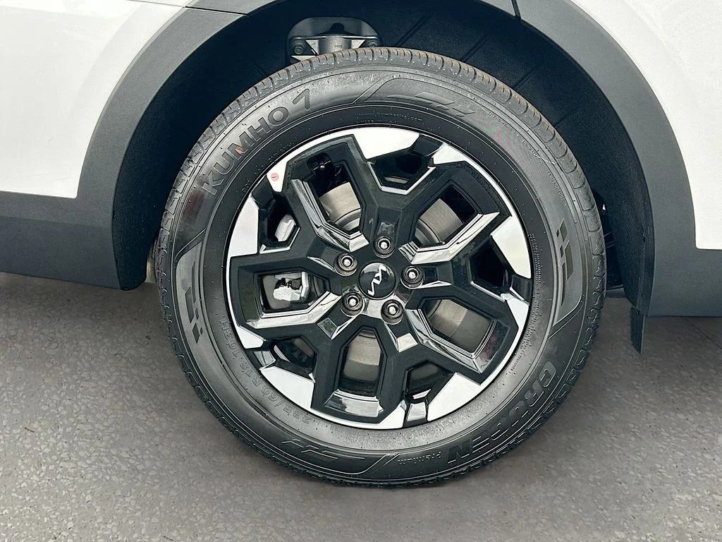 2026 Kia Sorento S - Photo 30