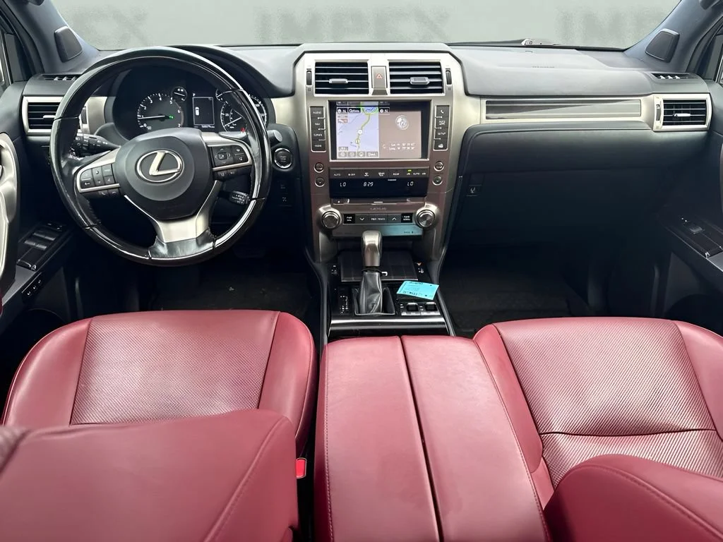 Used 2020  Lexus GX 460 Premium image 11