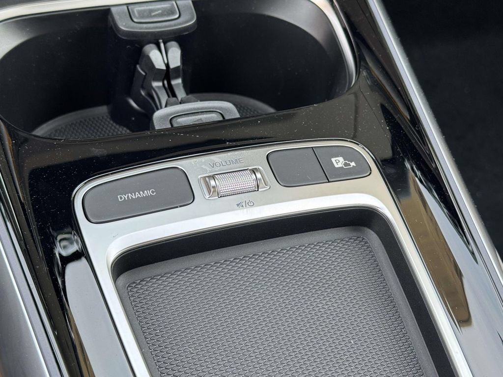 New 2026 Polar White Mercedes-Benz GLA 250 image 29