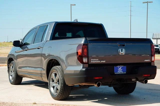 Used 2023  Honda RTL image 3