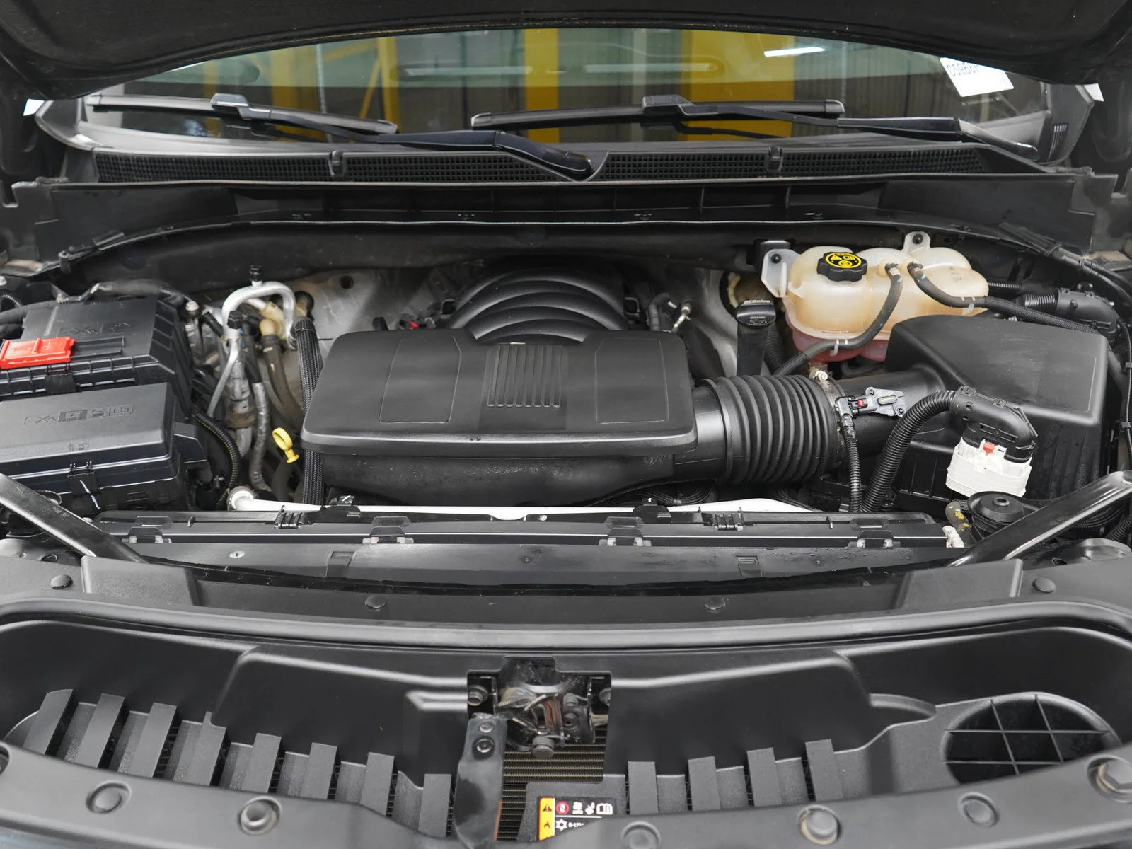 Used 2022 Onyx Black GMC AT4 image 34