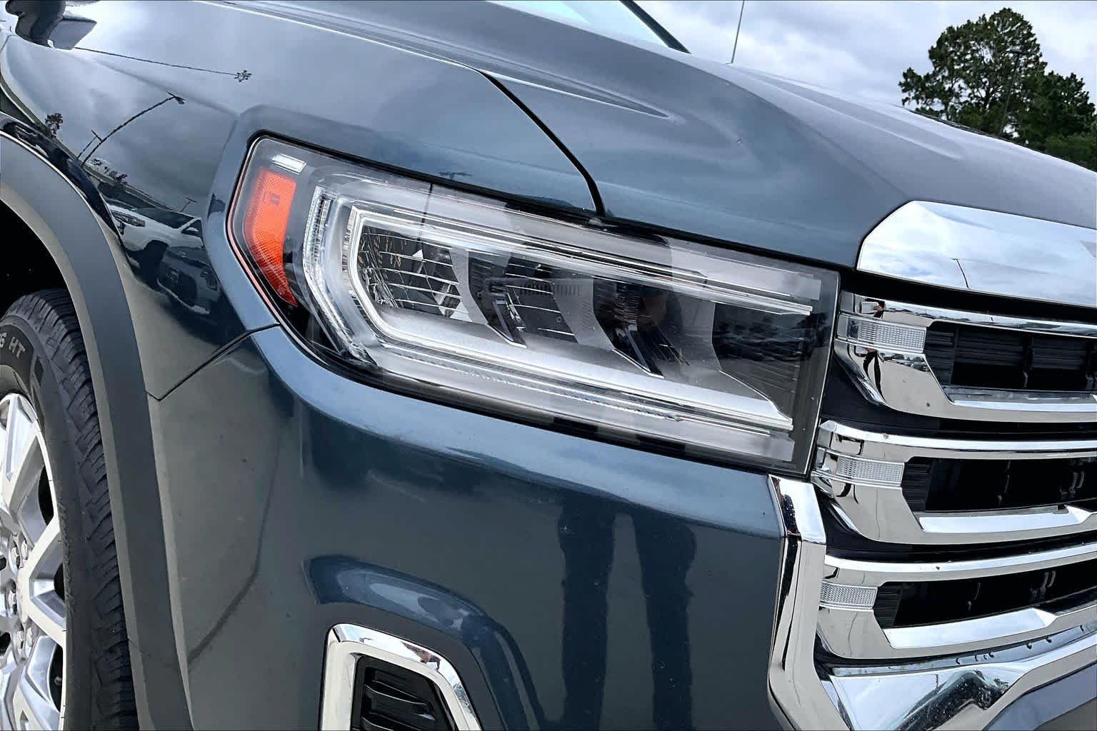 Used 2020 Dark Sky Metallic GMC SLT image 24
