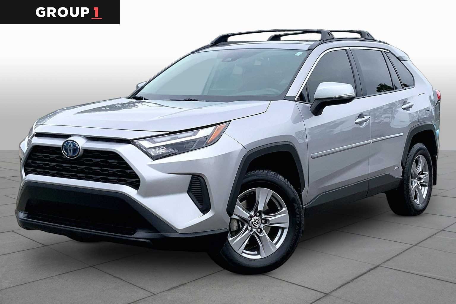 2024 Toyota RAV4 Hybrid XLE