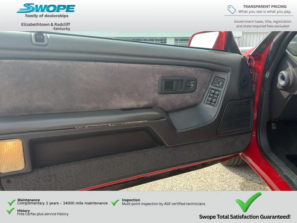 Used 1994 Red Chrysler GTC image 11