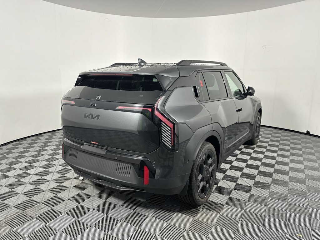 New 2027 Interstellar Gray Kia Land image 19