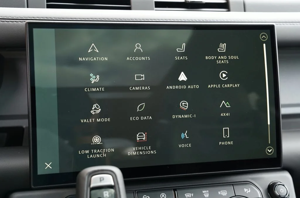 New 2026 Borasco Grey Land Rover OCTA image 21