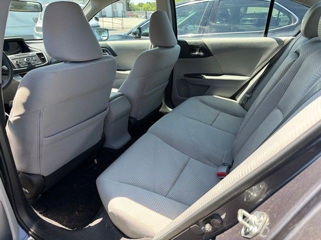 Used 2014 Modern Steel Metallic Honda LX image 7