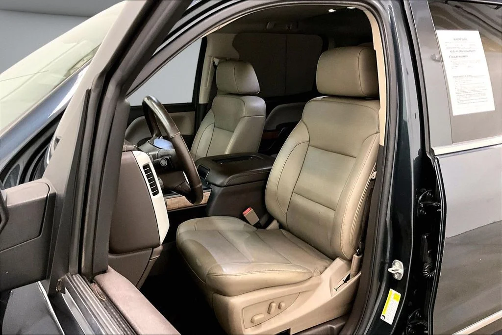 Used 2018 Gray GMC SLT image 22