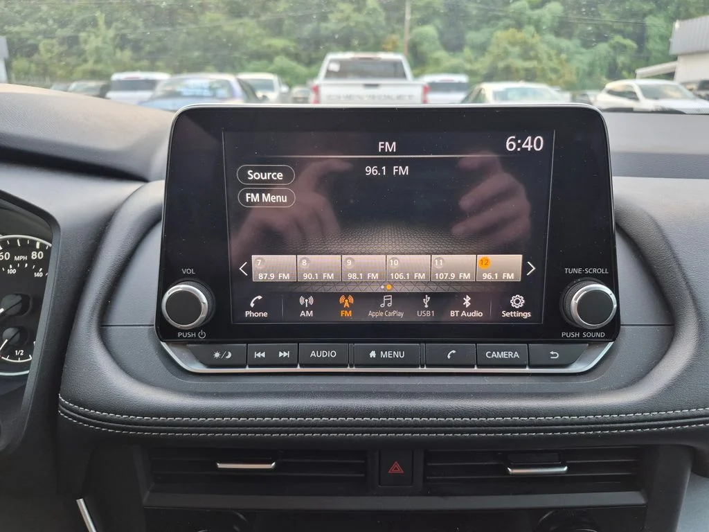 Used 2024 Gun Metallic Nissan SV image 38