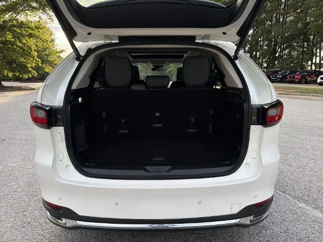 Used 2024 White Mazda Premium image 25