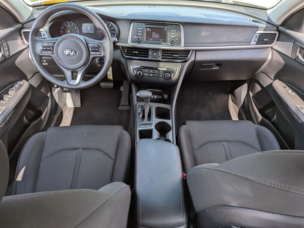 Used 2016 Gray Kia LX image 23