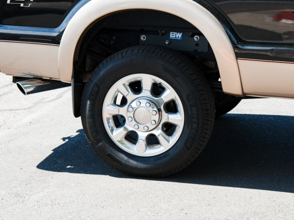 Used 2012 Tuxedo Black Ford King Ranch image 4