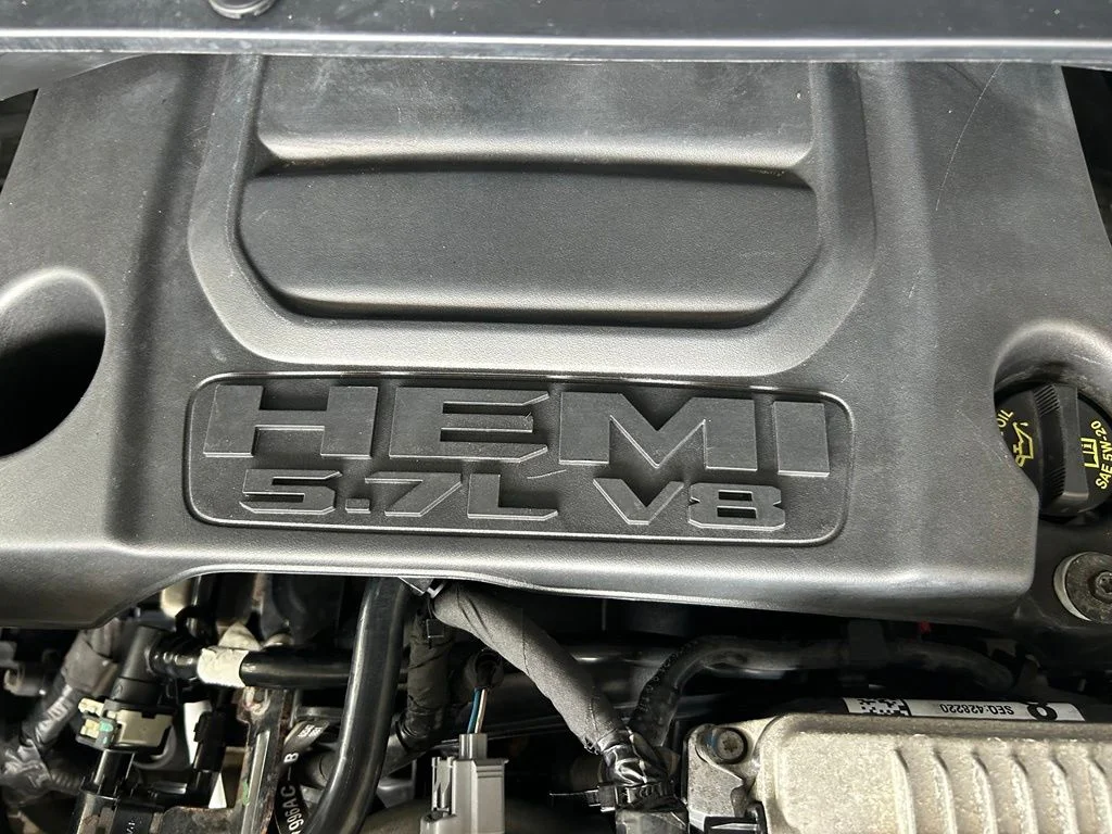 Used 2021 White Ram Rebel image 12