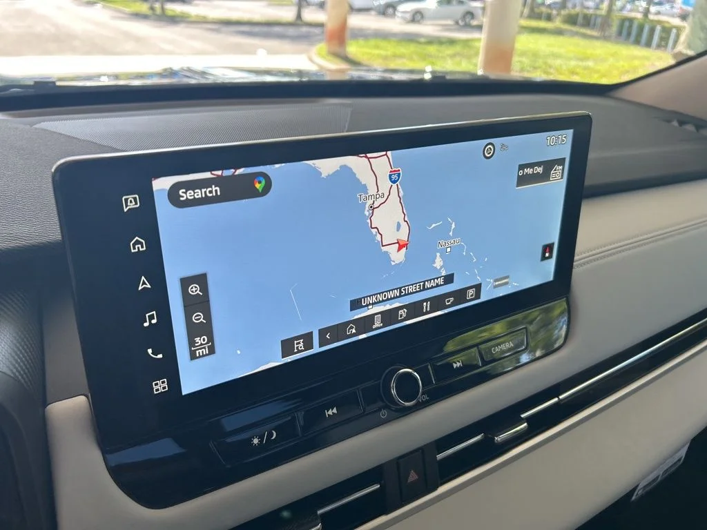 2025 Mitsubishi Outlander SEL Platinum Edition - Photo 11