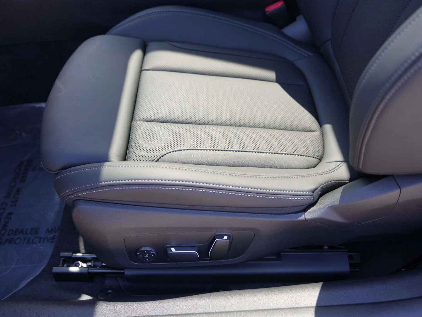 New 2026 Black Sapphire Metallic BMW 430i image 10