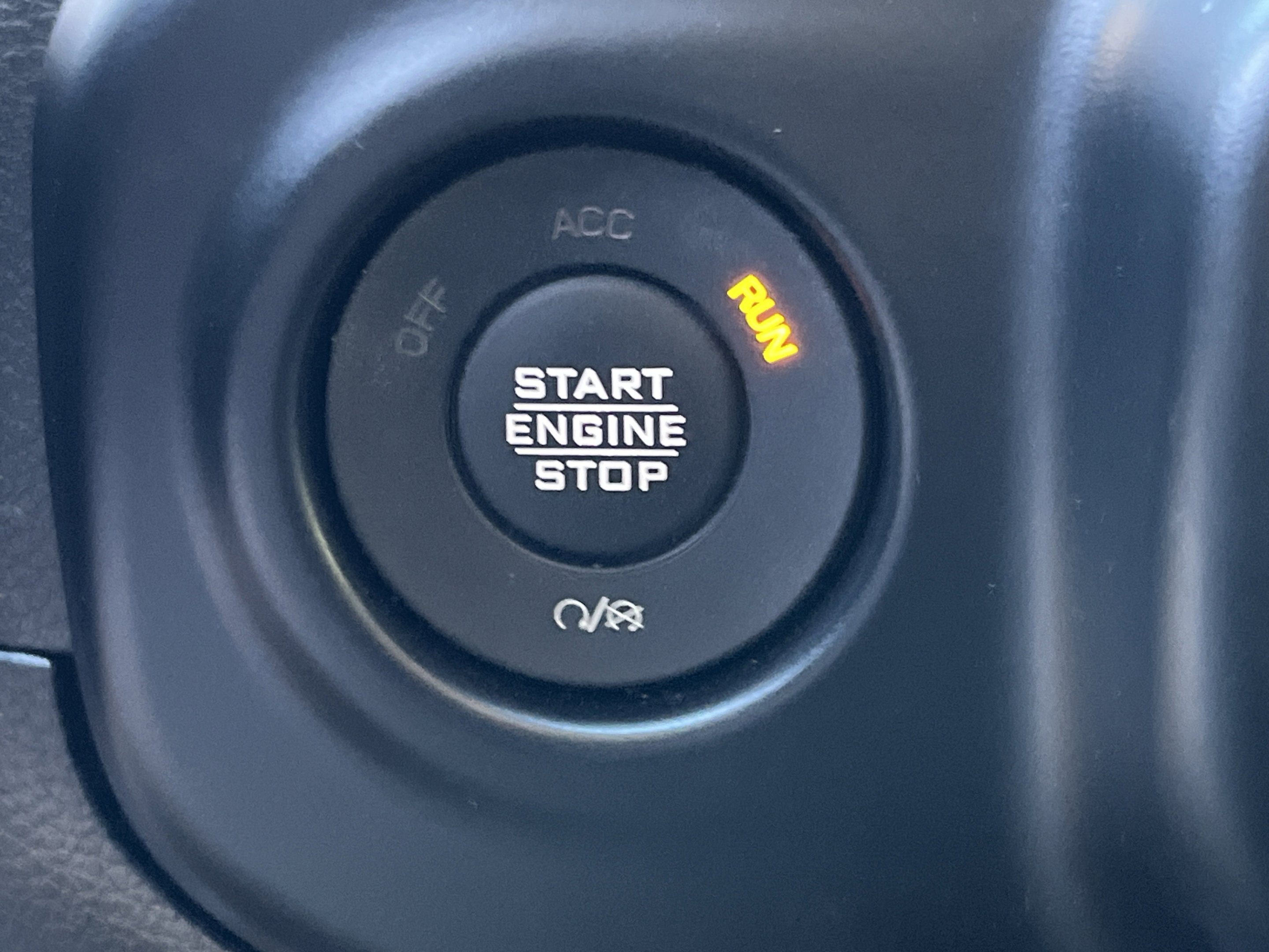 Used 2022 Granite Crystal Metallic Clearcoat Jeep  image 28