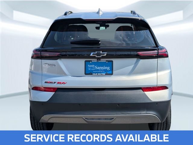 Used 2023 Silver Chevrolet Premier image 4