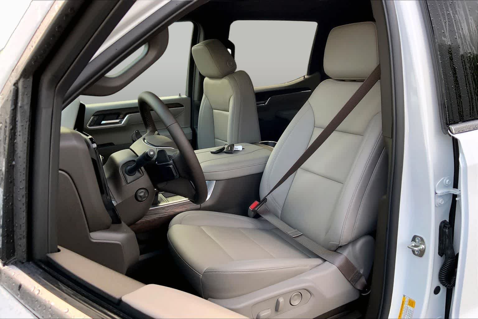 New 2026 Summit White GMC SLT image 8