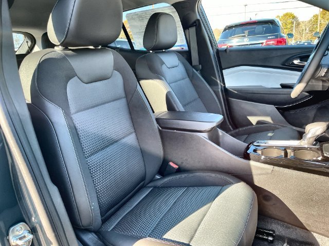 2026 Chevrolet Trax photo 31 of 39
