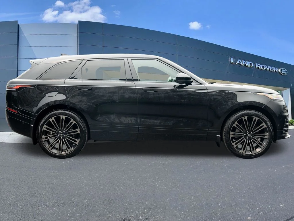 Certified Used 2026 Black Land Rover Dynamic SE image 8