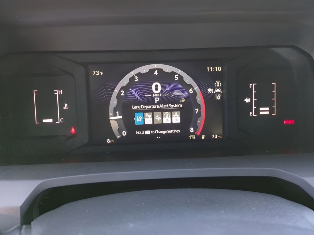 2025 Toyota Tacoma SR5 - Photo 25